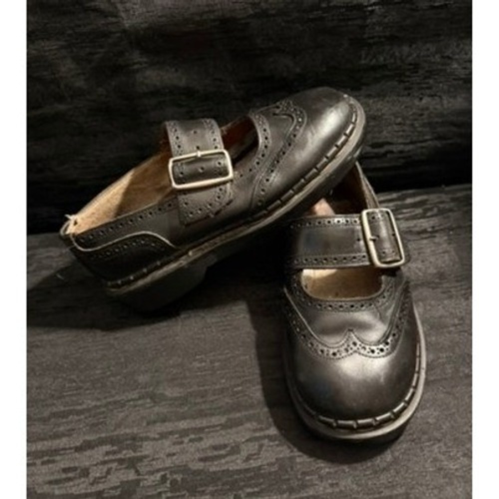 Vintage TredAir Oxford Mary Jane Shoes Size 7 Fits 6 Made in England Brogue